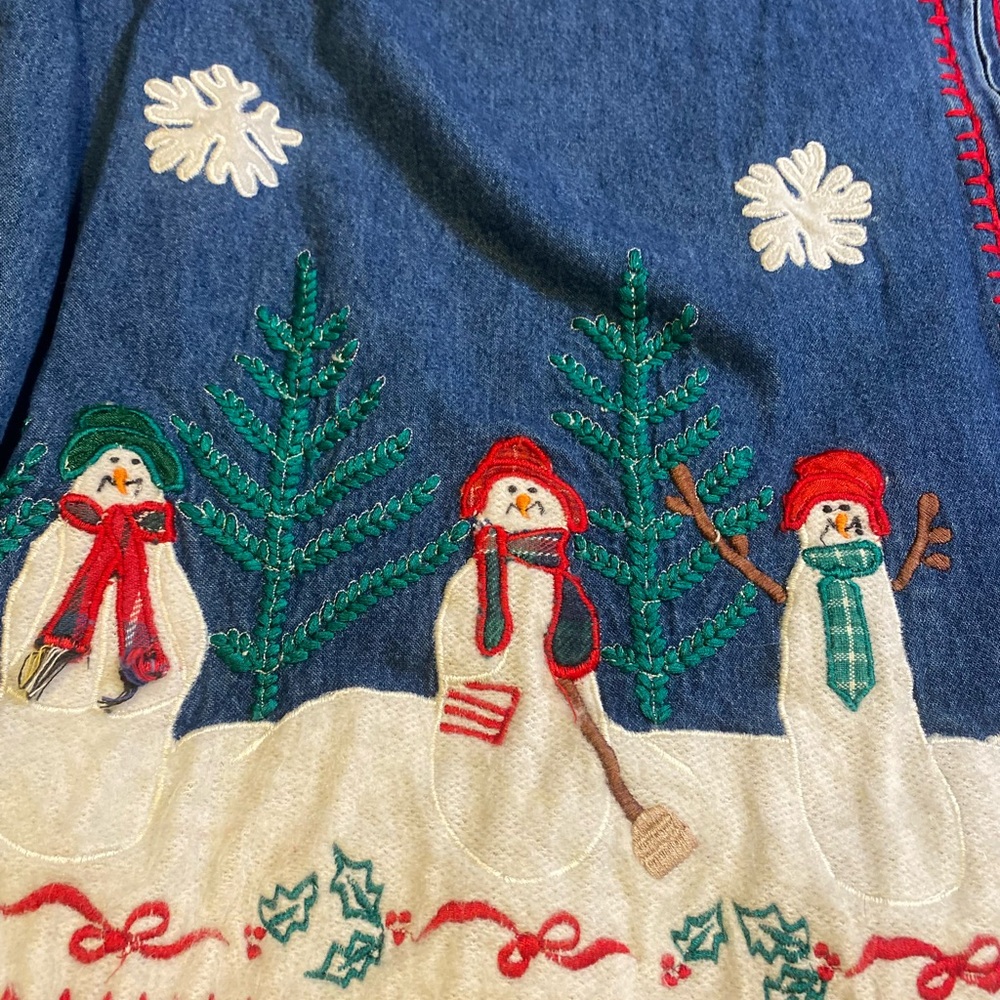Dress Barn‎ Blue Denim Jacket with Snowman Embroidery - Picture 4 of 6